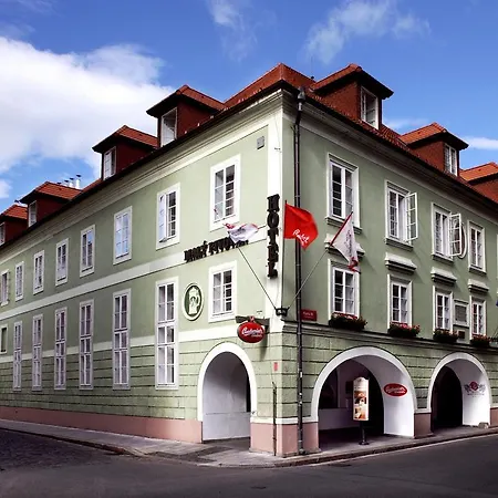 Maly Pivovar Hotel
